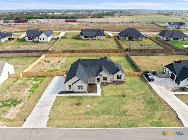 7921 Rock Crest Drive, Moody, TX 76557