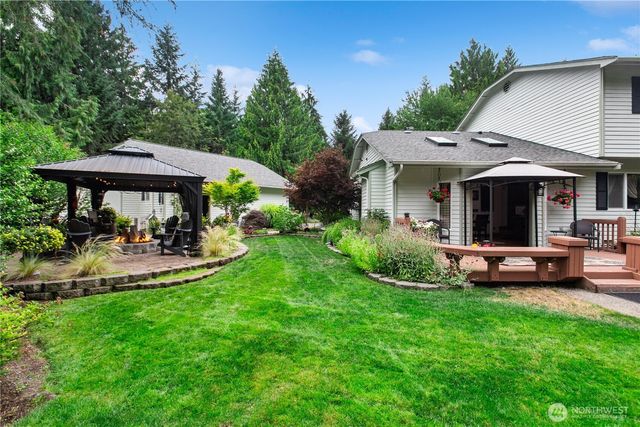1863 Connery Lane E, Port Orchard, WA 98366