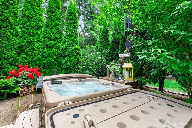 1863 Connery Lane E, Port Orchard, WA 98366