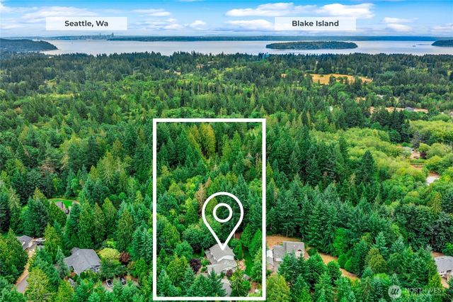 1863 Connery Lane E, Port Orchard, WA 98366