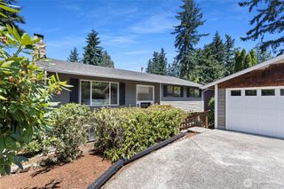 12218 NE 68th Place, Kirkland, WA 98033