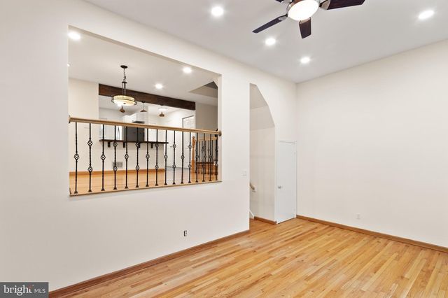 2410 ALSOP CT, Reston, VA 20191