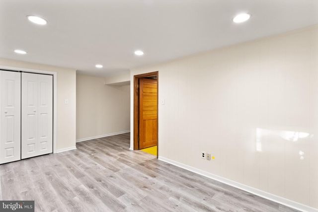 2410 ALSOP CT, Reston, VA 20191