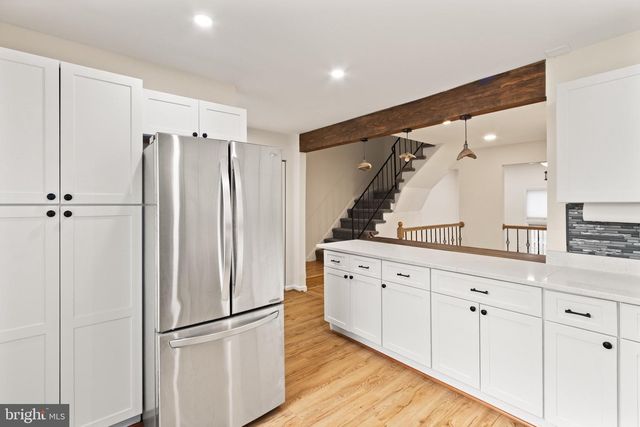 2410 ALSOP CT, Reston, VA 20191