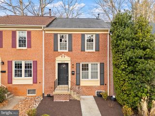 2410 ALSOP CT, Reston, VA 20191