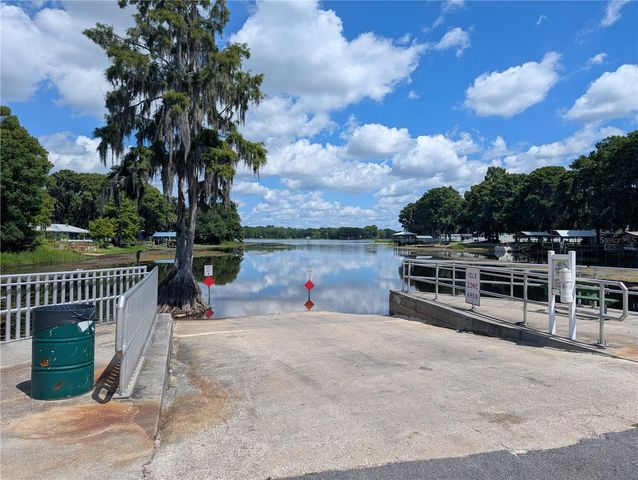 7633 S CRESCENT LOOP, Floral City, FL 34436