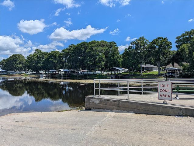 7633 S CRESCENT LOOP, Floral City, FL 34436