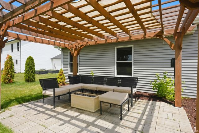 929 Bingham Pass, Fort Wayne, IN 46845