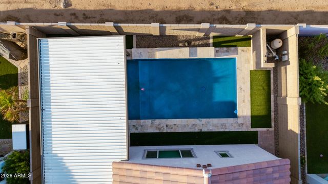 2820 E SUNLAND Avenue, Phoenix, AZ 85040