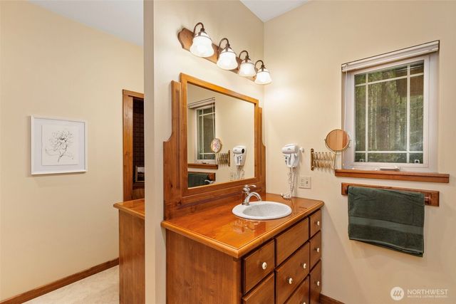 16148 NW Solitude Way, Seabeck, WA 98380