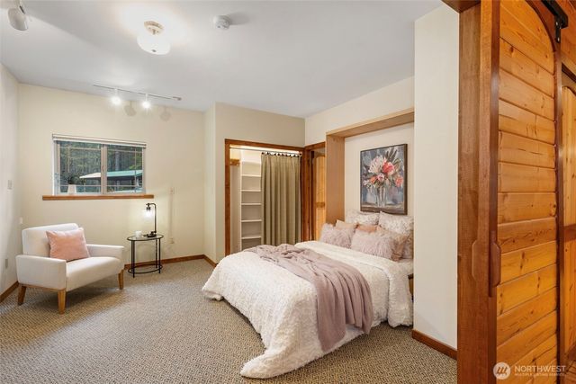 16148 NW Solitude Way, Seabeck, WA 98380