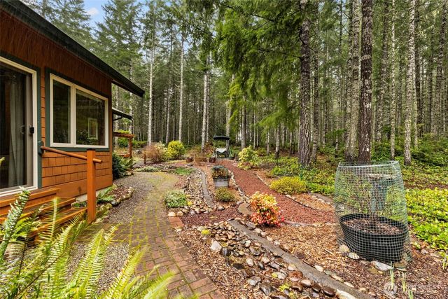 16148 NW Solitude Way, Seabeck, WA 98380