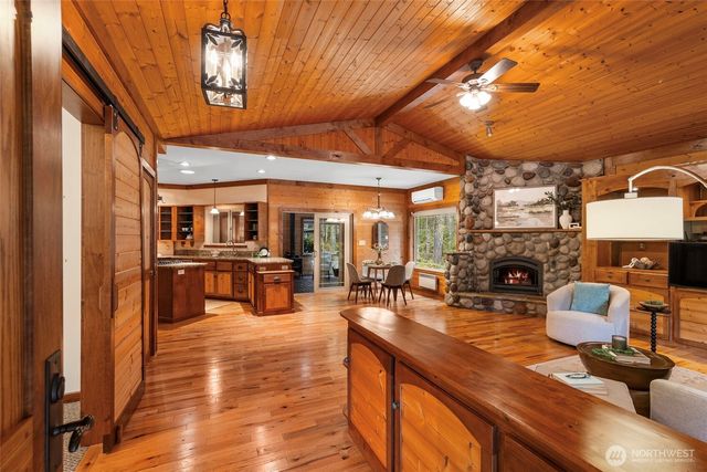 16148 NW Solitude Way, Seabeck, WA 98380