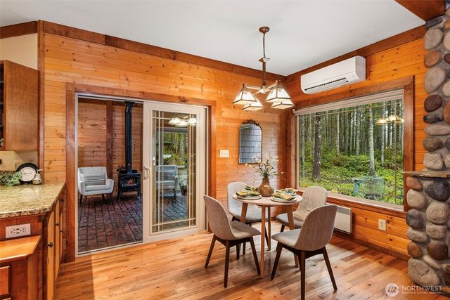 16148 NW Solitude Way, Seabeck, WA 98380