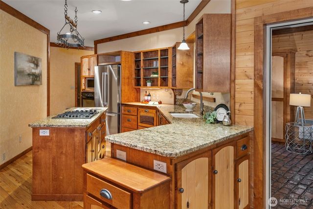 16148 NW Solitude Way, Seabeck, WA 98380