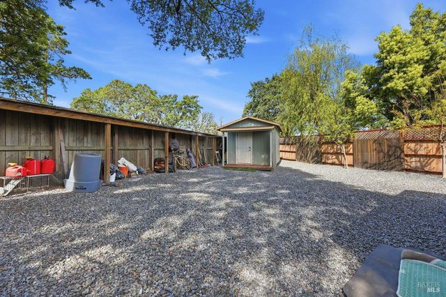 164 Fulton Pl, Windsor, CA 95492