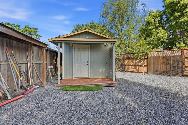 164 Fulton Pl, Windsor, CA 95492