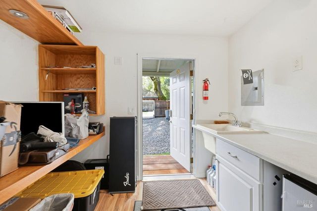 164 Fulton Pl, Windsor, CA 95492