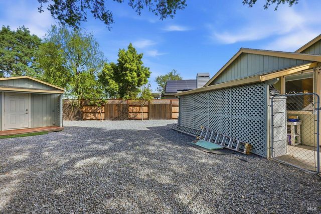 164 Fulton Pl, Windsor, CA 95492