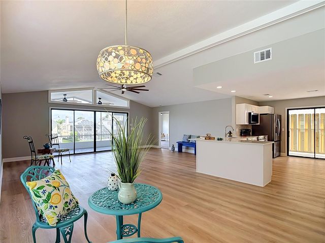 5925 SEASIDE DRIVE, New Port Richey, FL 34652