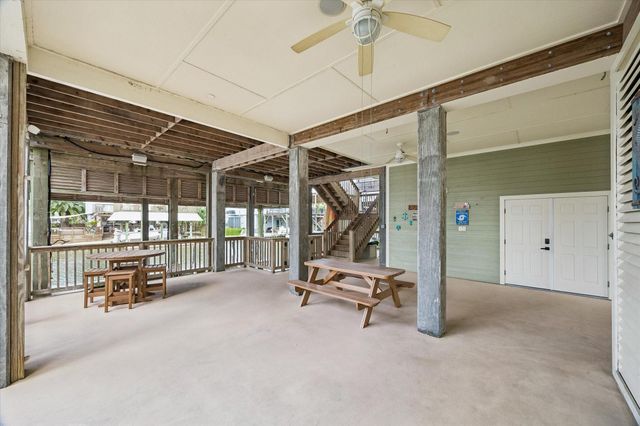 1522 Windsong Way, Galveston, TX 77554