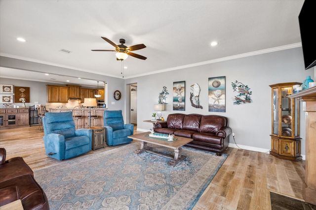 1522 Windsong Way, Galveston, TX 77554