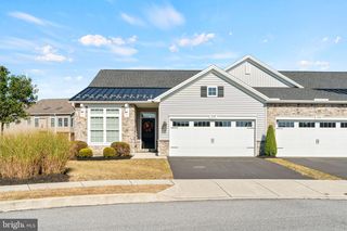1650 SHADY MAPLE CT, Mechanicsburg, PA 17050