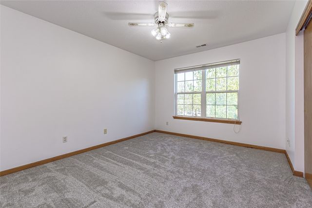 2008 Fox Trail Drive NE, Cedar Rapids, IA 52402