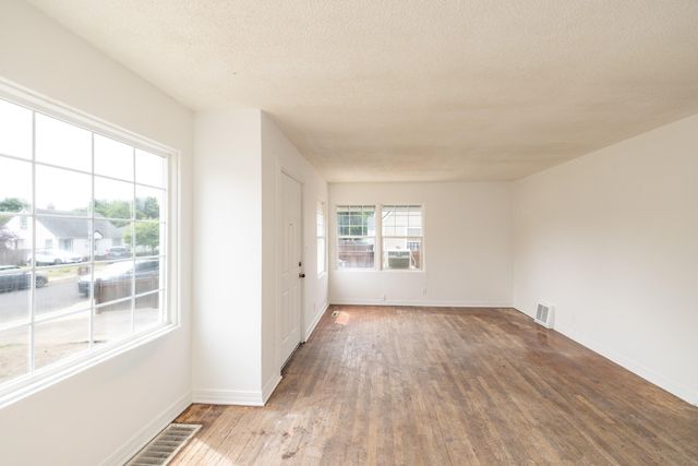 1643 E Rockwell Ave, Spokane, WA 99207