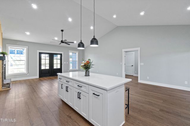 210 Emperor Lane, Greeneville, TN 37743