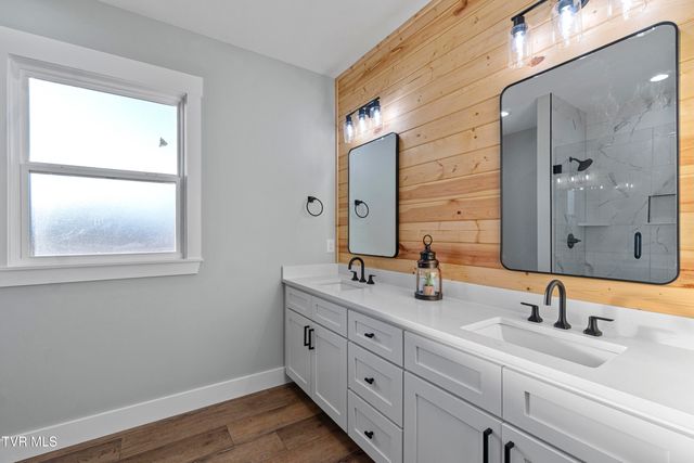 210 Emperor Lane, Greeneville, TN 37743