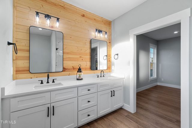 210 Emperor Lane, Greeneville, TN 37743