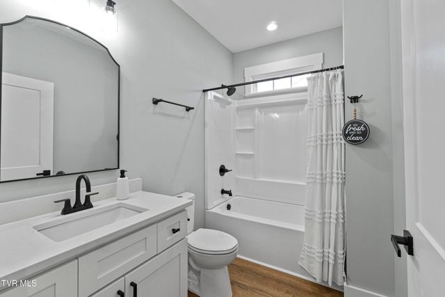 210 Emperor Lane, Greeneville, TN 37743