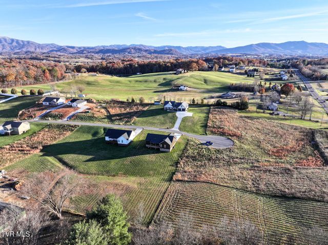 210 Emperor Lane, Greeneville, TN 37743