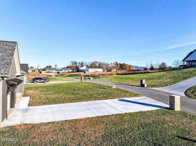 210 Emperor Lane, Greeneville, TN 37743