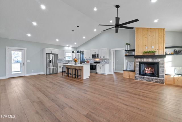 210 Emperor Lane, Greeneville, TN 37743