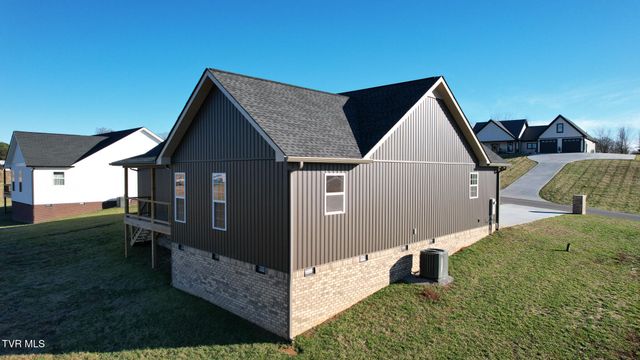 210 Emperor Lane, Greeneville, TN 37743