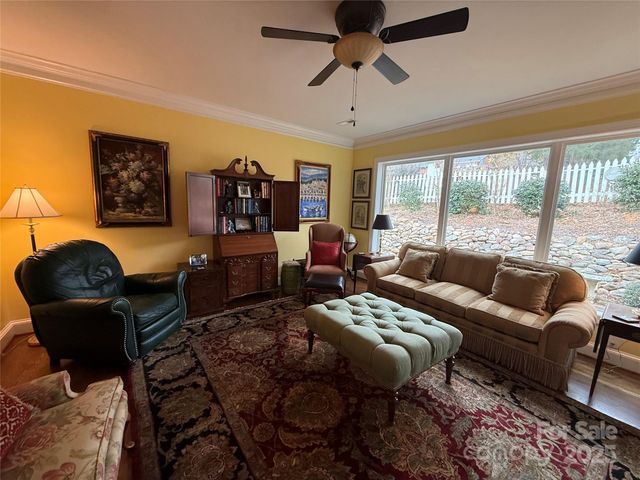 225 Kings Creek Court NE, Concord, NC 28025