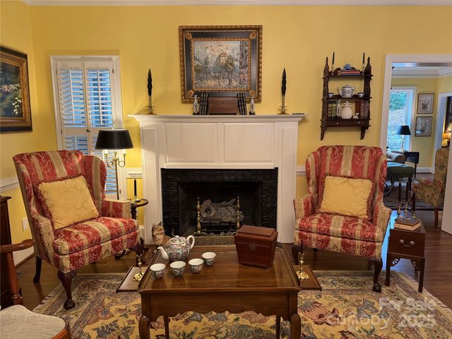 225 Kings Creek Court NE, Concord, NC 28025