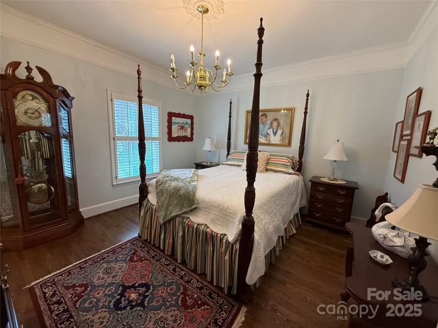 225 Kings Creek Court NE, Concord, NC 28025