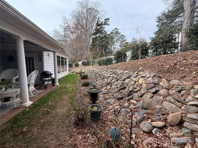 225 Kings Creek Court NE, Concord, NC 28025