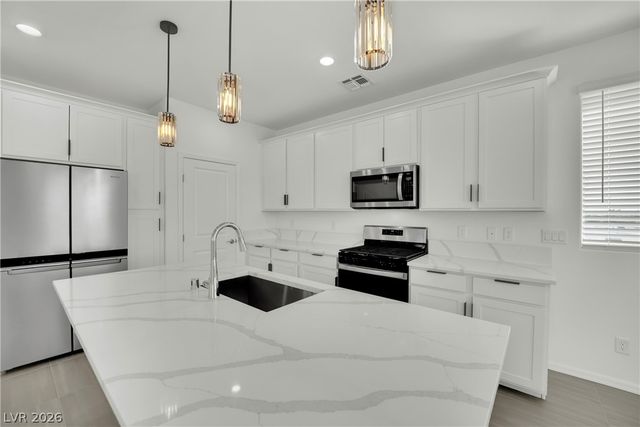 7805 Bethel Height Lane, Las Vegas, NV 89113