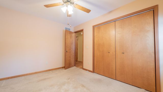 312 Fairfield Drive, Crown Point, IN 46307