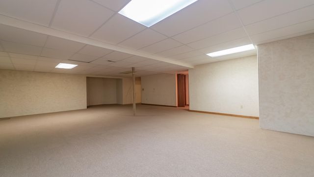 312 Fairfield Drive, Crown Point, IN 46307