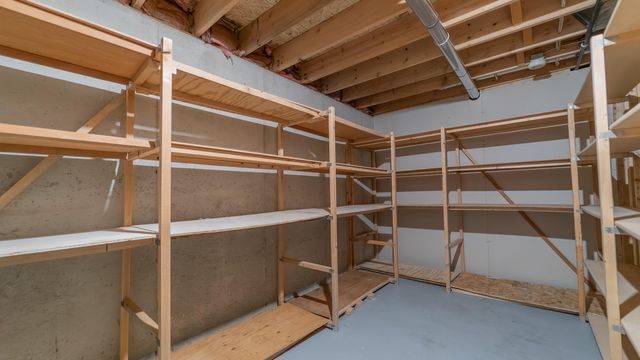 312 Fairfield Drive, Crown Point, IN 46307