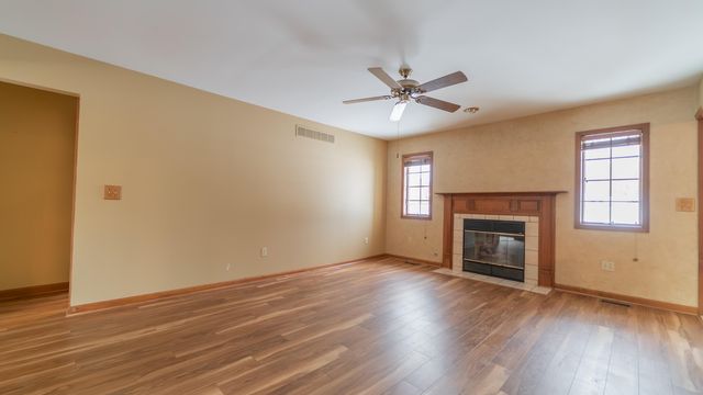 312 Fairfield Drive, Crown Point, IN 46307