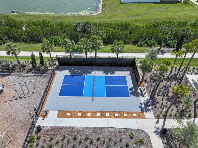 889 CALICO SCALLOP STREET, Ruskin, FL 33570