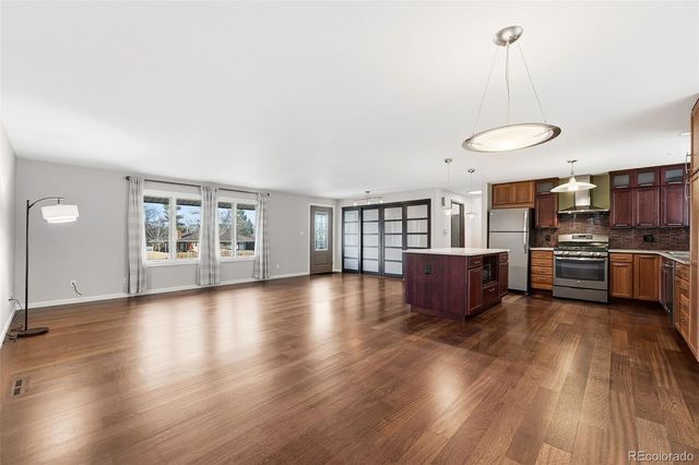 7240 Glacier View Road, Longmont, CO 80503