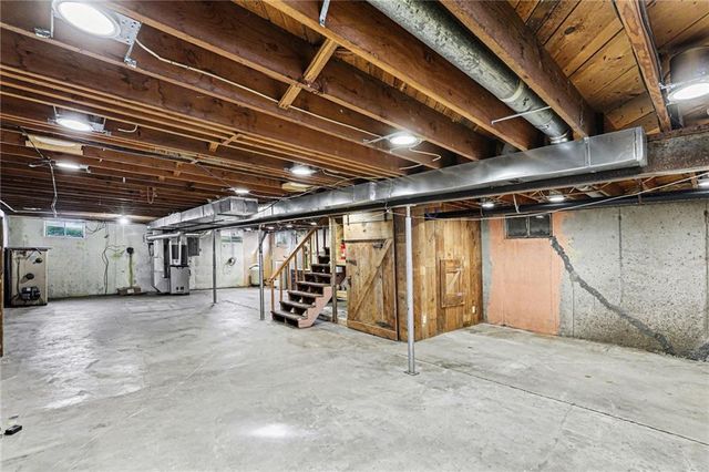 12120 SE West Road, Edgerton, MO 64444