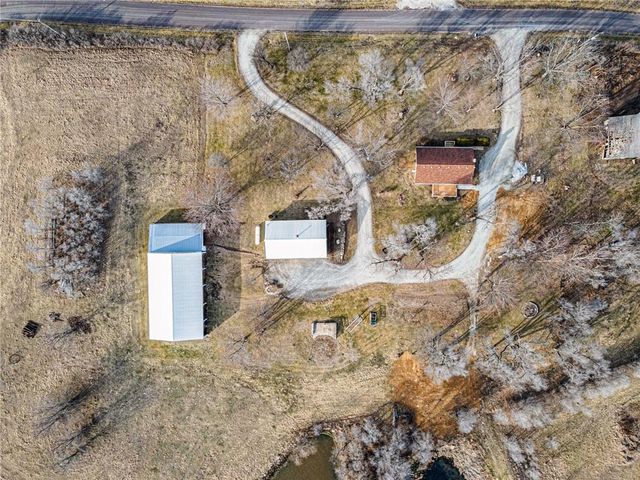 12120 SE West Road, Edgerton, MO 64444